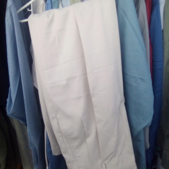 Geffory Bean dress shirts - Picture 3 of 5